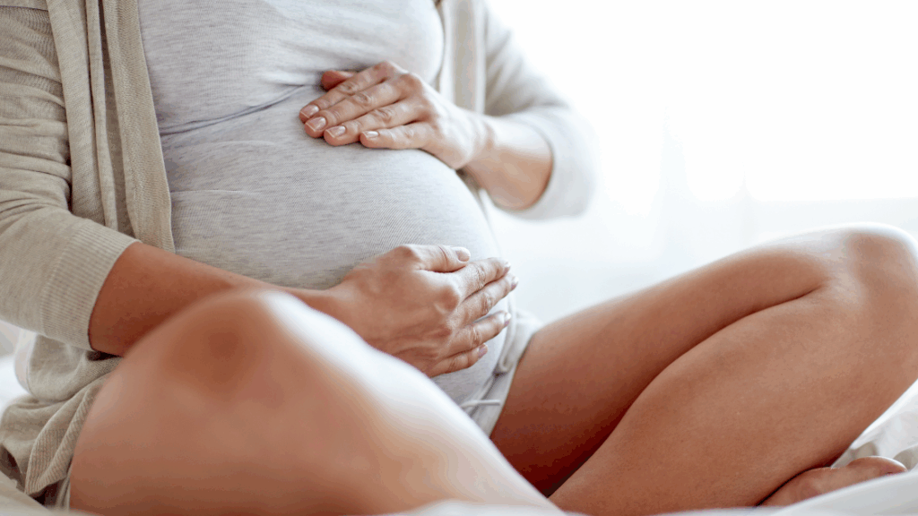 pregnant-5-reasons-to-see-chiro.