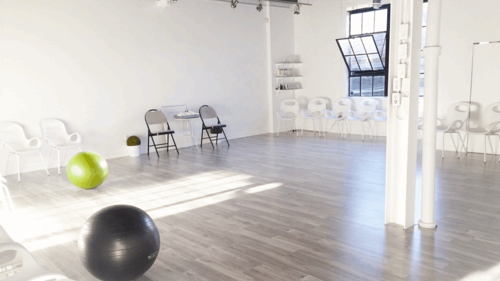 childbirth education class in Toronto